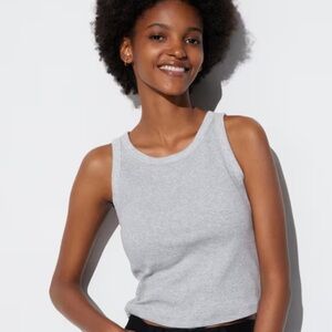 Uniqlo Ribbed Cropped Sleeveless Bra Top - Black ✨